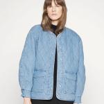 Samsung Gear VR Virtual Reality Headset